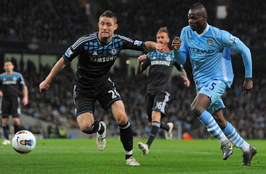 示出了教练 示出了教练